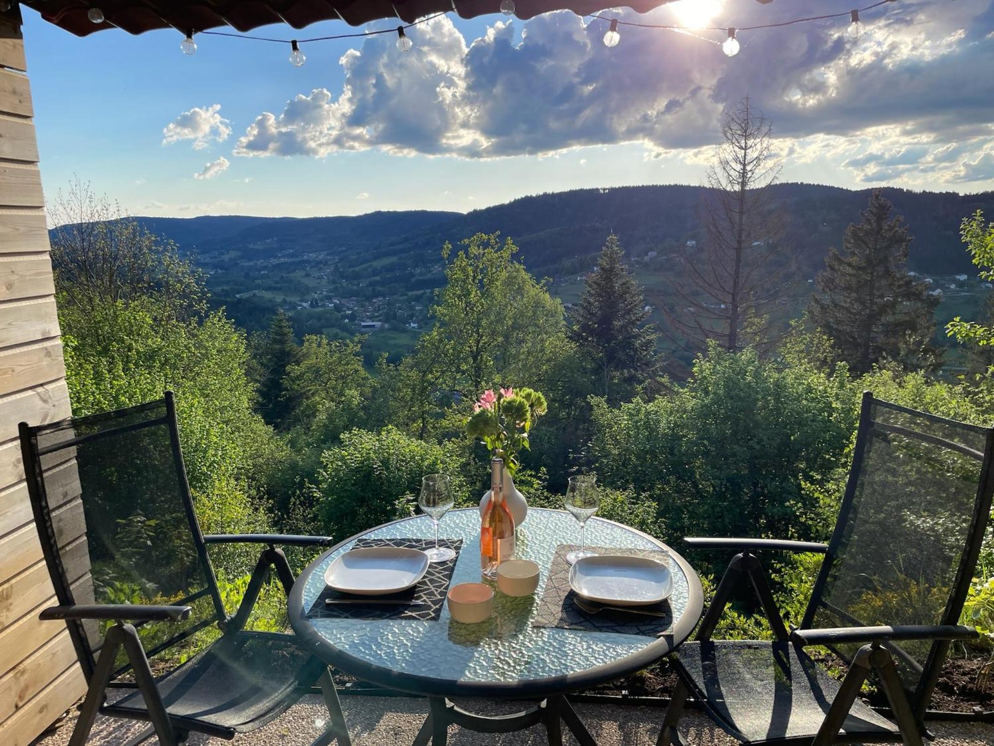 Le Gite Cozy De Bouvacote Avec Vue Panoramique Et Sauna Le Tholy Esterno foto